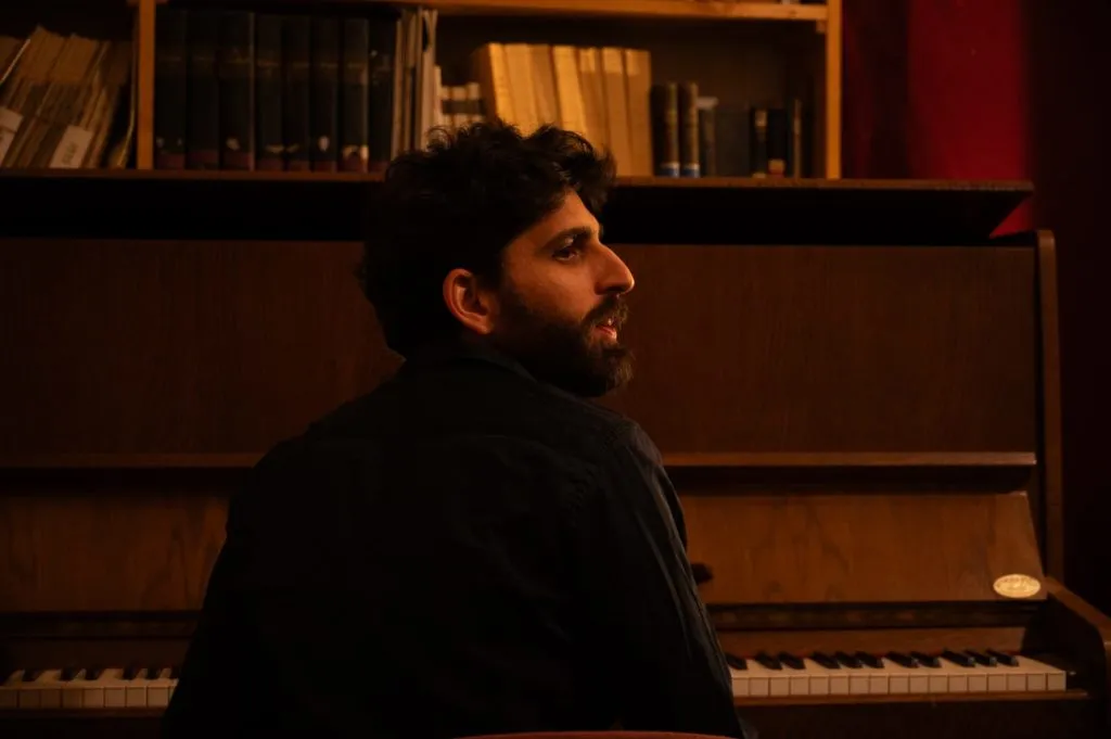 מילטון מיכאלי – סולו פסנתר // Henry Grimes Memorial BBQ